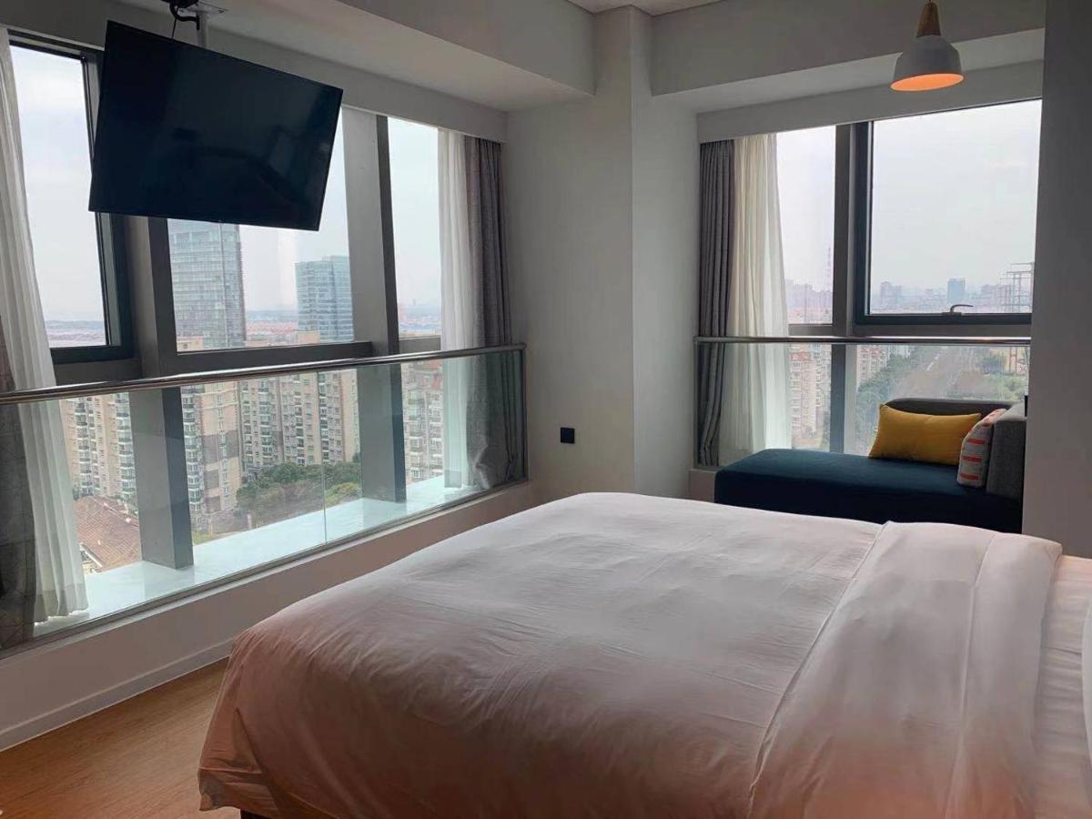 Holiday Inn Express Shanghai Baoyang By Ihg Екстер'єр фото
